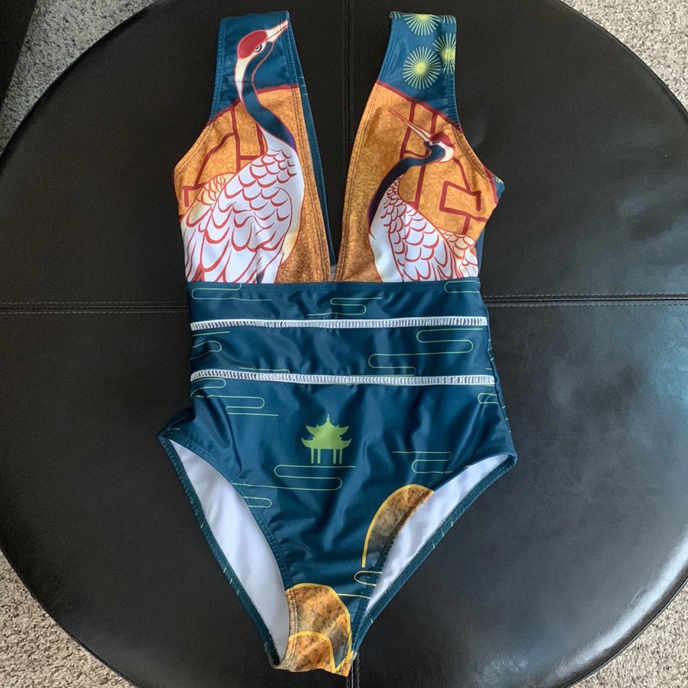 Womens Averie Swim suit